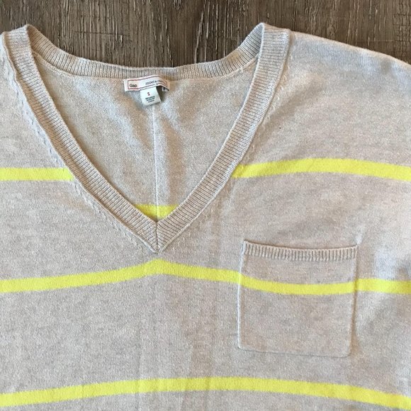 {Gap} Striped Boyfriend Fit V-Neck Sweater | S - Picture 2 of 6